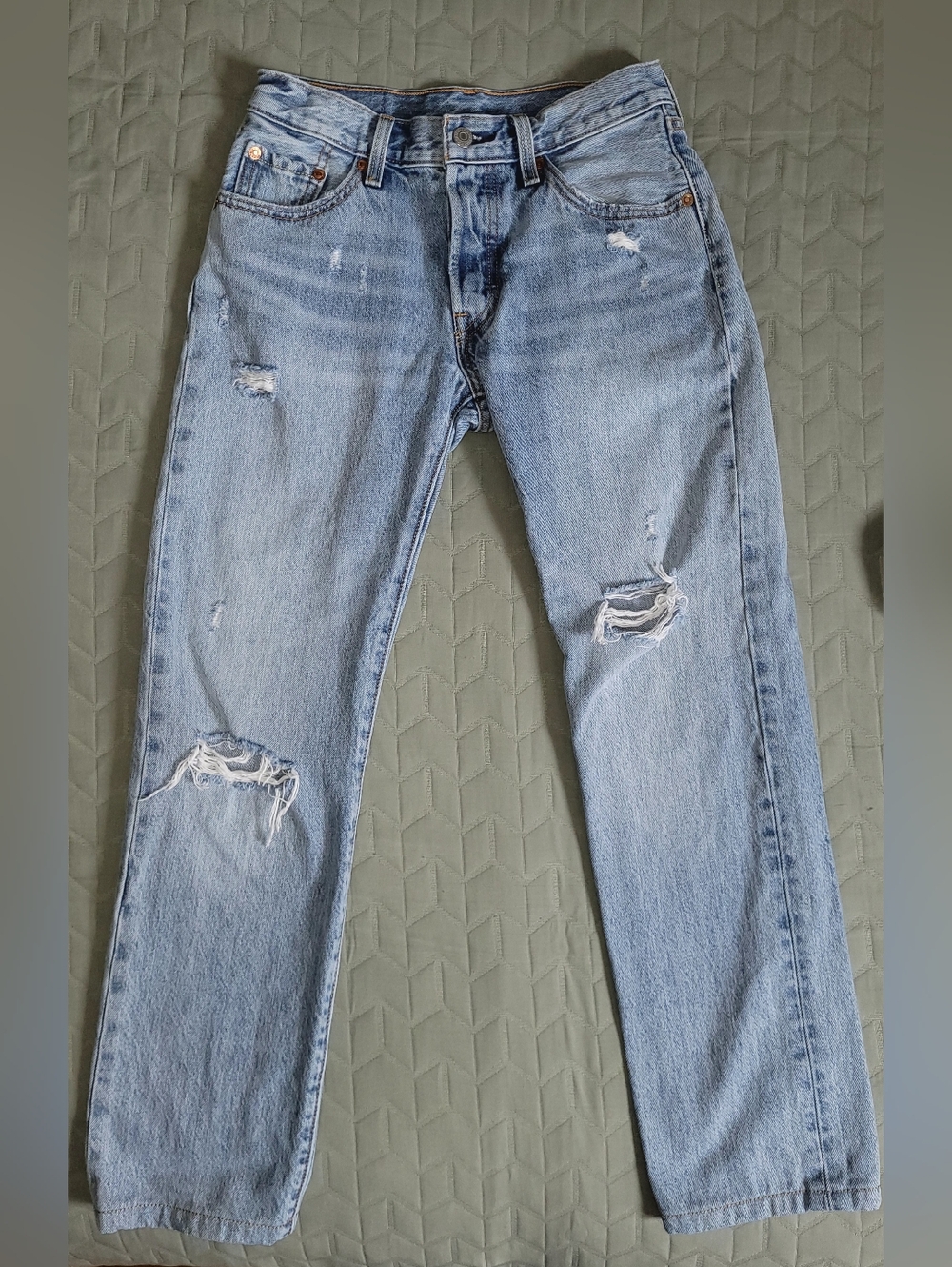 Levi's 501 Distressed Straight Leg Jeans Light Wash Mid Rise Vintage Size 24 - Picture 2 of 12